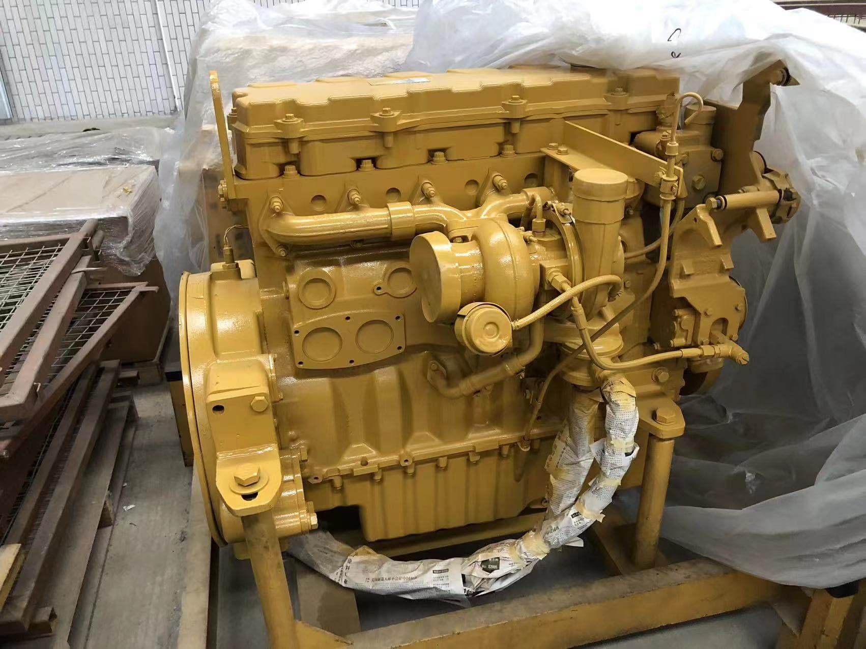 Caterpillar C9 engine assembly